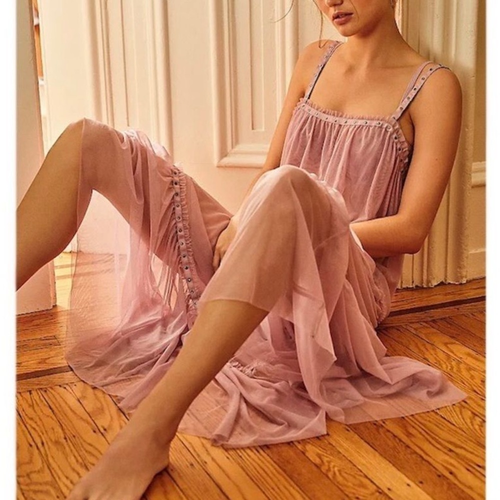FREE PEOPLE NIGHT OUT SLEEVELESS TULLE MAXI SLIP DRESS SMALL MEDIUM PALE PINK - Picture 3 of 9